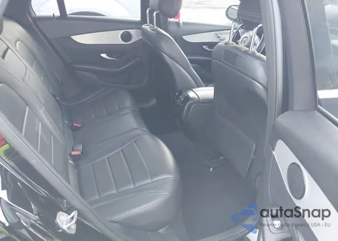 2019 Mercedes-Benz Glc 300 4Matic z USA, uszkodzony, nr VIN WDC0G4KB8KF504744